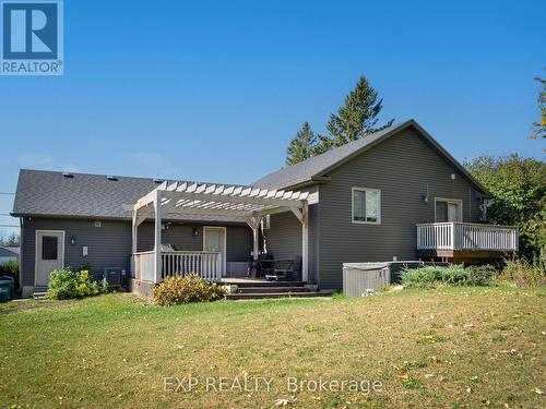 248 Montrose Road, Belleville, ON - Outdoor With Deck Patio Veranda