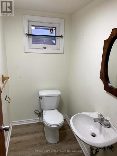 17 Palomino Crescent, Toronto, ON - Indoor Photo Showing Bathroom