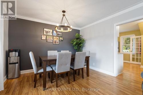 484 Bridge Street E, Belleville, ON - Indoor Photo Showing Dining Room