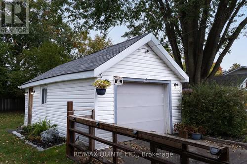 484 Bridge Street E, Belleville, ON - Outdoor With Exterior