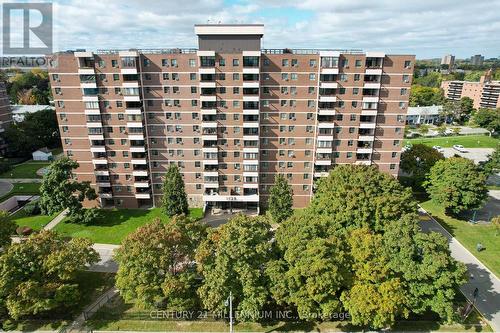 1120 - 1625 Bloor Street E, Mississauga, ON - Outdoor With Facade