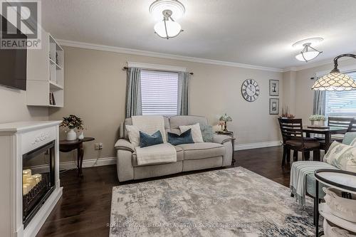 671 Fothergill Boulevard, Burlington, ON - Indoor Photo Showing Living Room With Fireplace