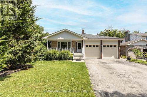 2254 Yates Court, Oakville, ON - Outdoor With Facade