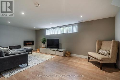 561 Rebecca Street, Oakville, ON - Indoor Photo Showing Basement