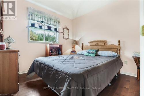 582815 Sideroad 9B, Chatsworth, ON - Indoor Photo Showing Bedroom