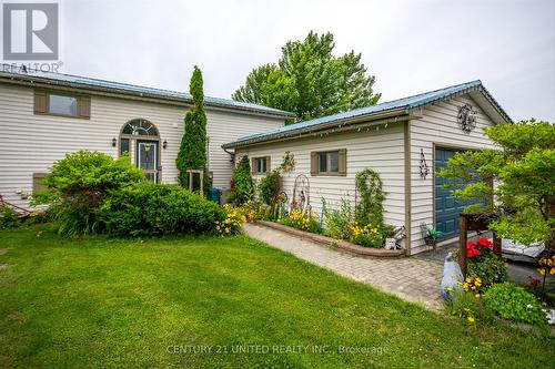 16 Helen Crescent, Kawartha Lakes, ON - Outdoor