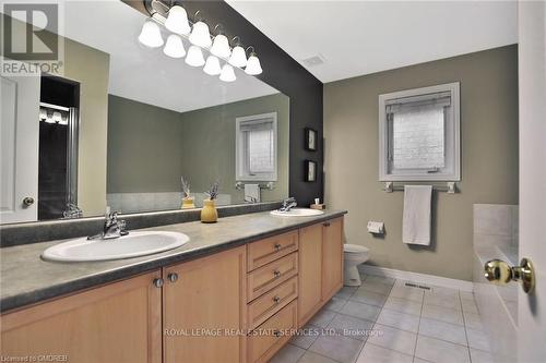 1104 Agram Drive, Oakville, ON - Indoor Photo Showing Bathroom