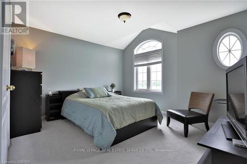 1104 Agram Drive, Oakville, ON - Indoor Photo Showing Bedroom