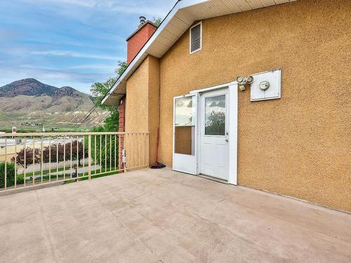 2173 Glenwood Drive, Kamloops, BC - Outdoor With Exterior