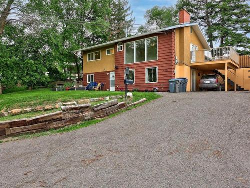 2173 Glenwood Drive, Kamloops, BC - Outdoor With Exterior