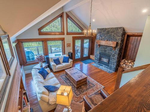 1844 Paul Lake Road, Kamloops, BC - Indoor Photo Showing Living Room With Fireplace