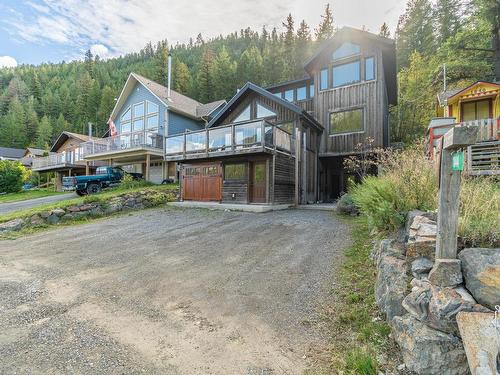 1844 Paul Lake Road, Kamloops, BC - Outdoor