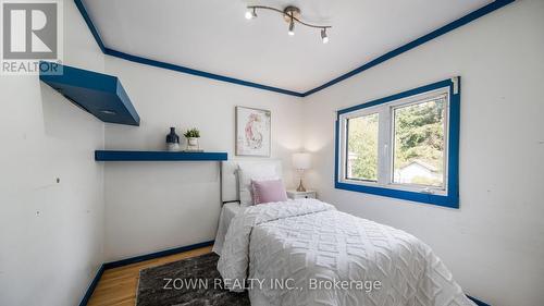 533 Park Crescent, Pickering, ON - Indoor Photo Showing Bedroom