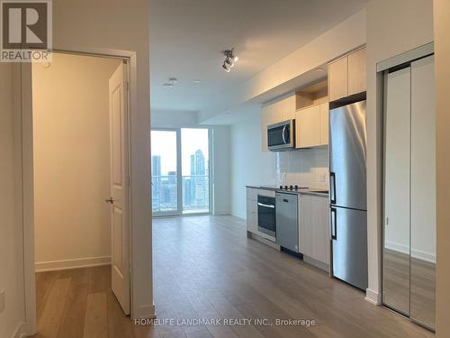 4609 - 100 Dalhousie Street, Toronto, ON - Indoor Photo Showing Kitchen