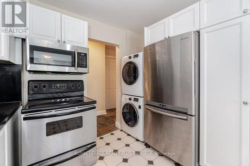 5 - 312 Reynolds Street, Oakville, ON - Indoor Photo Showing Laundry Room