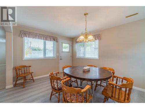 1562 Nicolani Court, Kamloops, BC - Indoor Photo Showing Dining Room