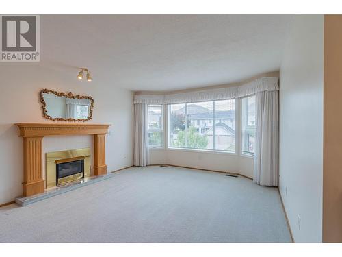 1562 Nicolani Court, Kamloops, BC - Indoor With Fireplace