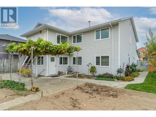 1562 Nicolani Court, Kamloops, BC - Outdoor