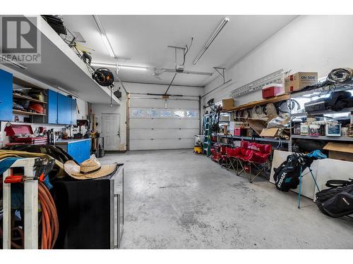 453 Robin Drive, Barriere, BC - Indoor Photo Showing Garage