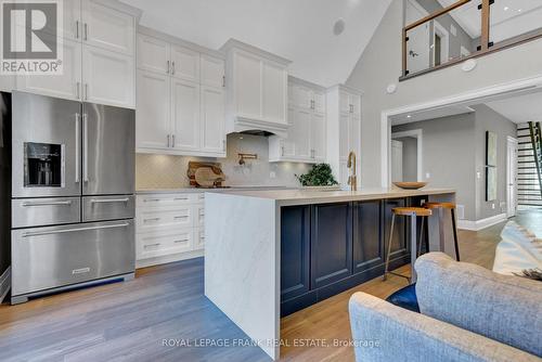 548 View Lake Road, Scugog, ON - Indoor Photo Showing Kitchen