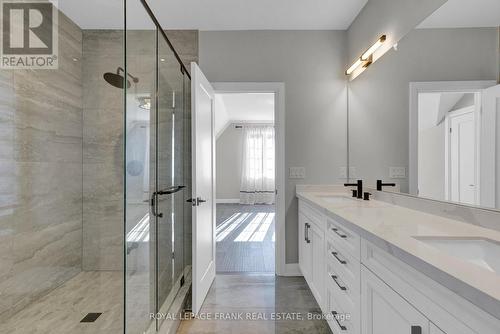 548 View Lake Road, Scugog, ON - Indoor Photo Showing Bathroom