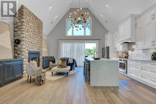 548 View Lake Road, Scugog, ON - Indoor Photo Showing Kitchen With Fireplace With Upgraded Kitchen