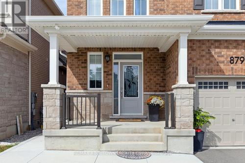 879 Hickory Crescent, Milton, ON - Outdoor With Facade