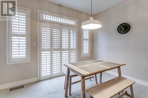 3076 Janice Drive, Oakville, ON - Indoor Photo Showing Dining Room