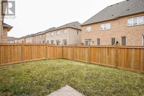 3076 Janice Drive, Oakville, ON - Outdoor