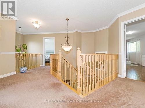 7 Vantagebrook Court, Caledon, ON - Indoor Photo Showing Other Room