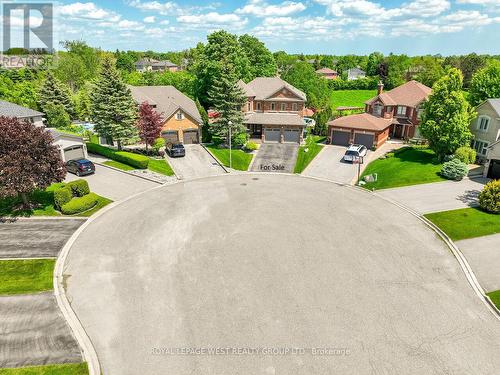 7 Vantagebrook Court, Caledon, ON - Outdoor