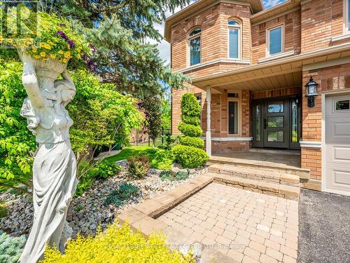 7 Vantagebrook Court, Caledon, ON - Outdoor