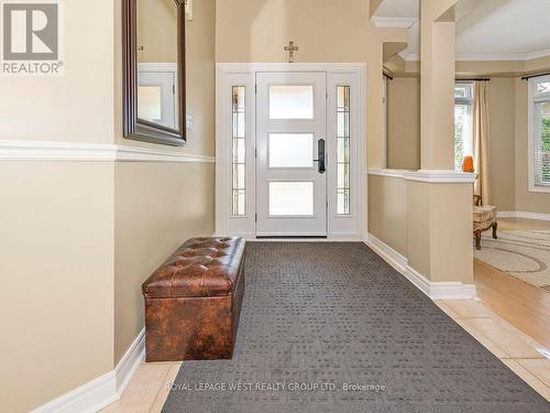 7 Vantagebrook Court, Caledon, ON - Indoor Photo Showing Other Room