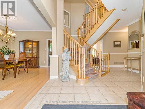 7 Vantagebrook Court, Caledon, ON - Indoor Photo Showing Other Room