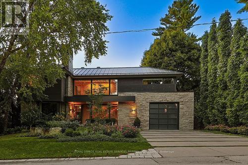 421 Randall Street, Oakville, ON - Outdoor