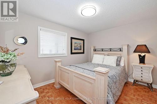 94 Monterey Road, Vaughan, ON - Indoor Photo Showing Bedroom