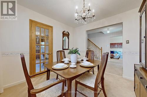 4 Melbourne Place, Brampton, ON - Indoor Photo Showing Dining Room