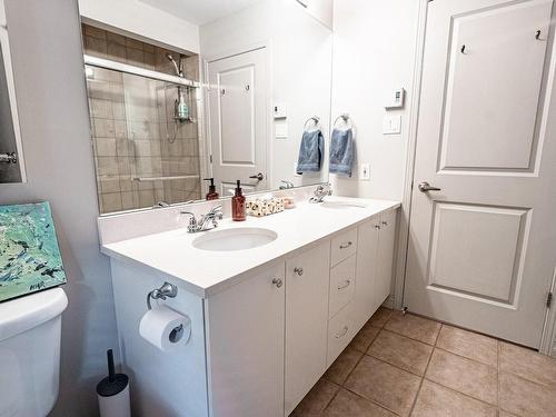 Salle de bains - 9631 Rue Des Riverains, Sherbrooke (Brompton/Rock Forest/Saint-Élie/Deauville), QC - Indoor Photo Showing Bathroom