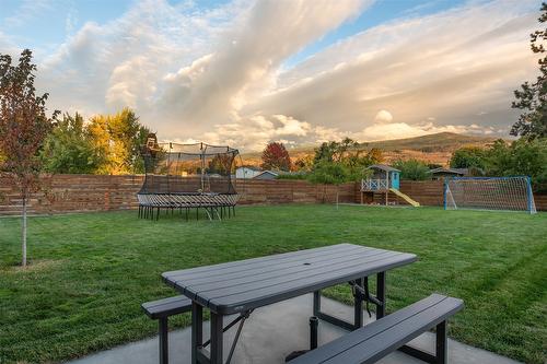 1399 Blueridge Road, Kelowna, BC - Outdoor With Deck Patio Veranda