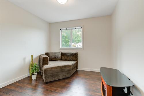 245 Moubray Road, Kelowna, BC - Indoor