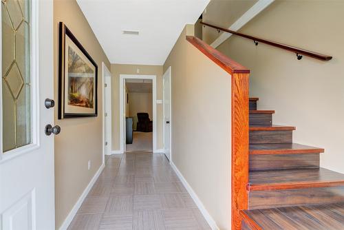 245 Moubray Road, Kelowna, BC - Indoor Photo Showing Other Room