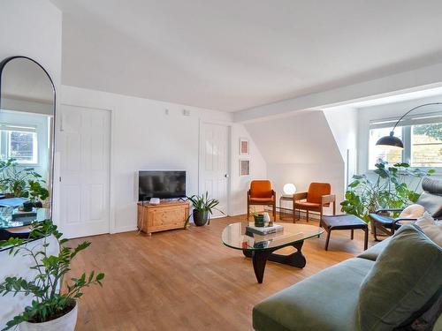 Salon - 859 Rue Notre-Dame, Repentigny (Repentigny), QC - Indoor Photo Showing Living Room