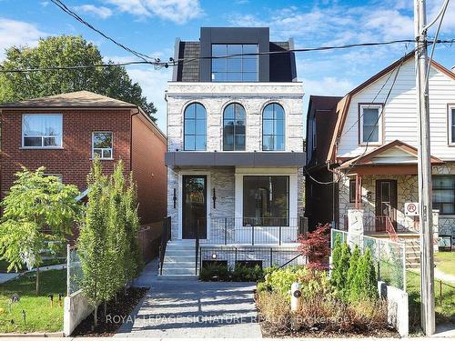 Lower-82 Gough Ave, Toronto, ON - Outdoor With Facade