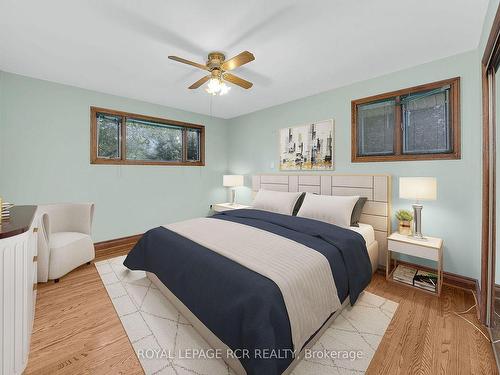 149 Old King Rd, Caledon, ON - Indoor Photo Showing Bedroom