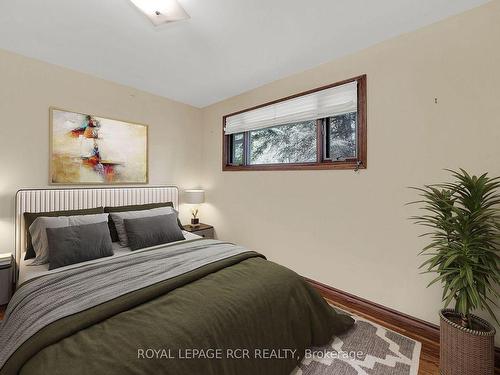 149 Old King Rd, Caledon, ON - Indoor Photo Showing Bedroom