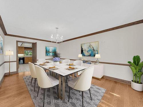 149 Old King Rd, Caledon, ON - Indoor Photo Showing Dining Room