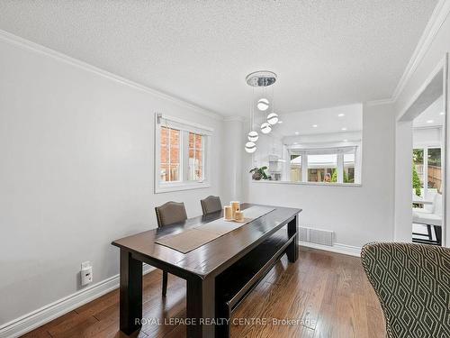 3475 Chartrand Cres, Mississauga, ON - Indoor Photo Showing Dining Room