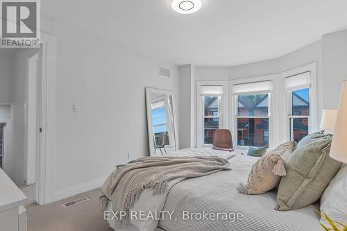 20 Greenaway Avenue, Hamilton, ON - Indoor Photo Showing Bedroom