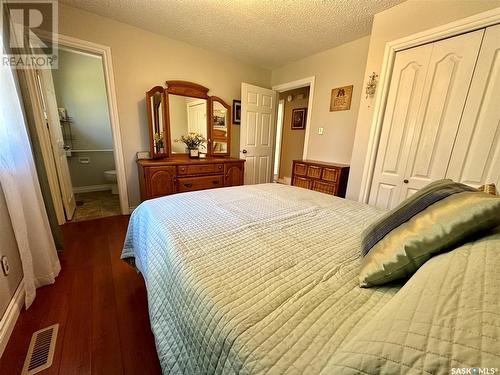 1741 Centennial Crescent, North Battleford, SK - Indoor Photo Showing Bedroom