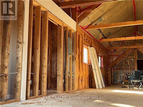 95 Elora Street, South Bruce, ON - Indoor Photo Showing Other Room